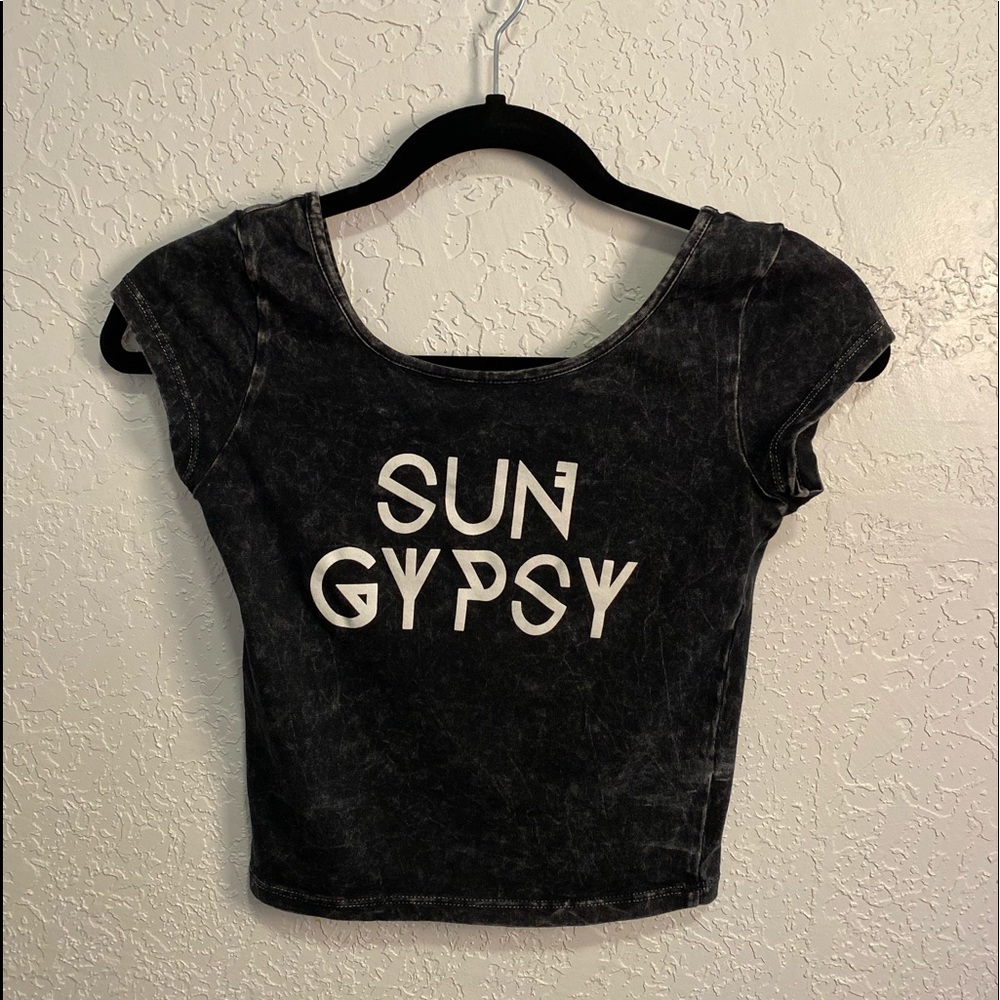 Sign gypsy crop top